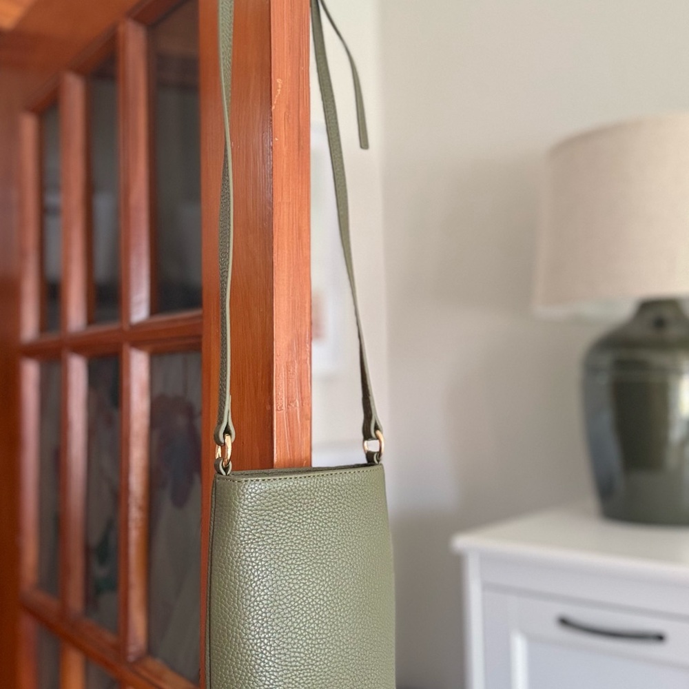 Quince Crossbody Bag